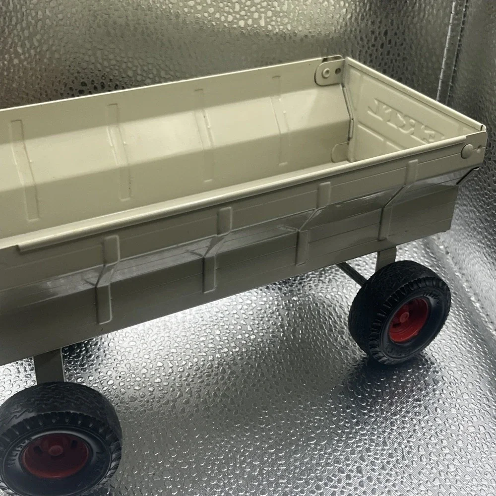 Vintage Ertl Grain Feed Wagon Trailer Farming Toy's Pressed Steel (1054) - Picture 8 of 16